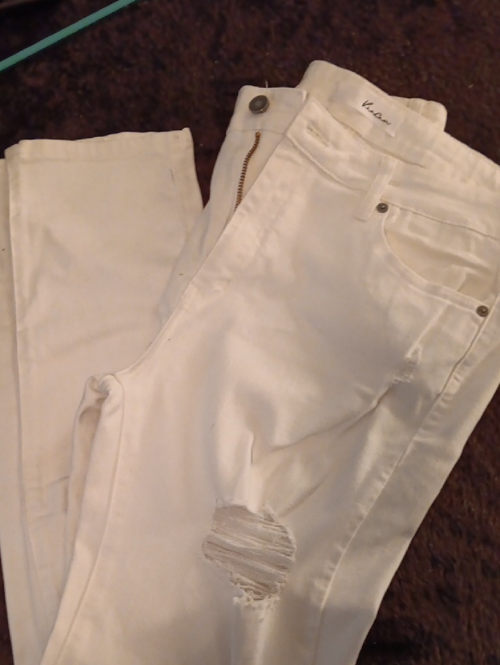 KanCan White Denim Jeans with Branded Metal Button